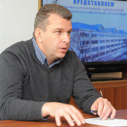 Начальник Владивостокского морского рыбопромышленного колледжа Евгений Дубовик