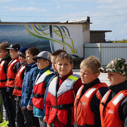 Сейчас в Невельском отделении парусного спорта занимаются 35 школьников. Фото пресс-службы фонда «Родные острова»