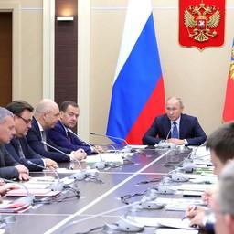 Глава государства Владимир ПУТИН провел совещание с членами правительства. Фото пресс-службы президента РФ