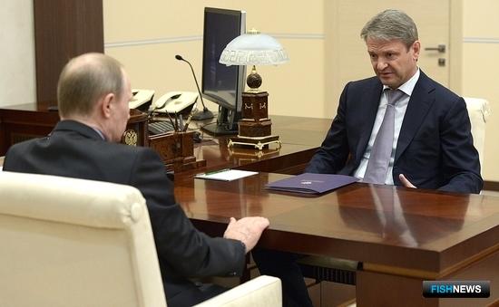 Глава государства Владимир ПУТИН провел встречу с министром сельского хозяйства Александром ТКАЧЕВЫМ