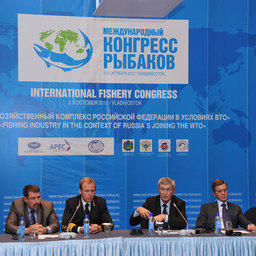 Обсуждение общей темы участники VII Международного конгресса рыбаков продолжили на круглых столах