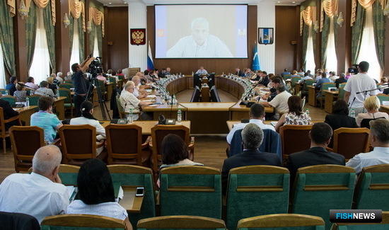 Губернатор дал поручения по продовольственной безопасности Сахалина и Курил. Фото пресс-службы правительства Сахалинской области.