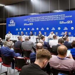 Круглый стол «Продвижение на внутреннем рынке и увеличение потребления российской рыбы внутри страны» состоялся в первый день отраслевого форума в Санкт-Петербурге