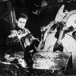 Рыбообработка в 1950-х. Фото из архива «Дальрыбы»