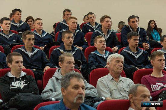 Лекцию слушали студенты и преподаватели. Фото пресс-службы Дальрыбвтуза