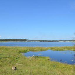 Озеро в Якутии. Фото A. L. («Википедия»)