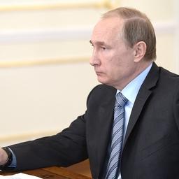 Глава государства Владимир ПУТИН на совещании с членами Правительства РФ. Фото пресс-службы президента