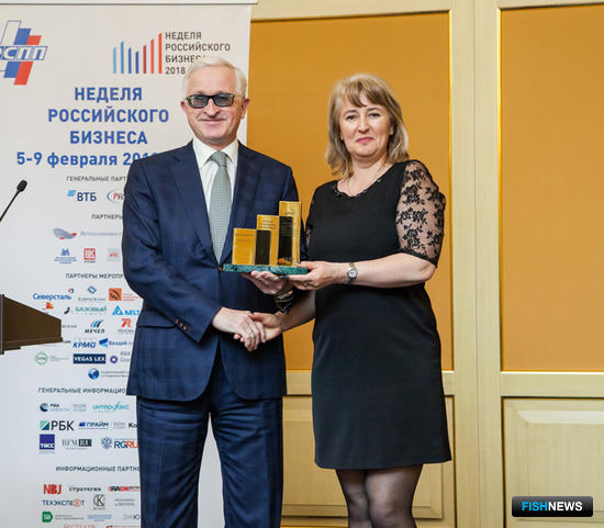 Знак победителя в номинации «За динамичное развитие бизнеса» получила камчатская компания «Океанрыбфлот»