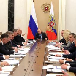 Президент Владимир ПУТИН и члены правительства обсудили ситуацию с коронавирусом. Фото пресс-службы главы государства