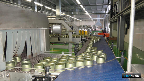 Новый завод позволяет производить 40 тыс. банок за восьмичасовую смену
