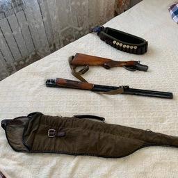 В поселке также изъяли незарегистрированное оружие и боеприпасы. Фото пресс-группы Пограничного управления ФСБ России по Приморскому краю