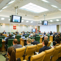 Перспективы промысла в Мировом океане и барьеры, которые мешают его развитию, обсудили в Совете Федерации