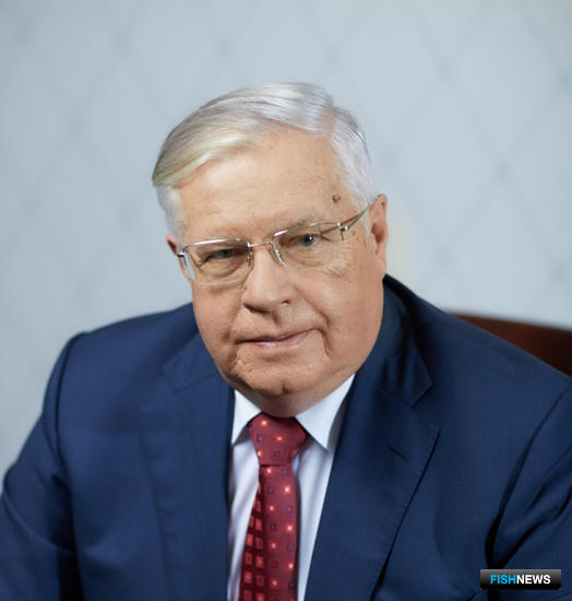 Член Коллегии (министр) по техническому регулированию ЕЭК Валерий КОРЕШКОВ
