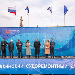 Участники торжественной церемонии. Фото пресс-службы ГК «Антей»