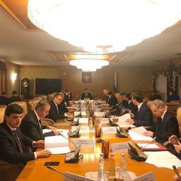 Первое заседание организационного комитета по подготовке и проведению юбилейного V ВЭФ. Фото пресс-службы оргкомитета