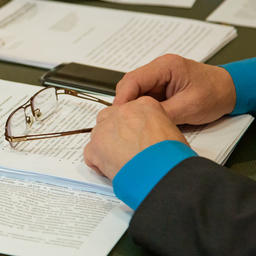 Кабмин предлагает установить порядок перевода бумажных документов в электронные с сохранением юридической значимости