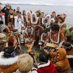 Представители коренных народов Камчатки отмечают День первой рыбы. Фото пресс-службы правительства края