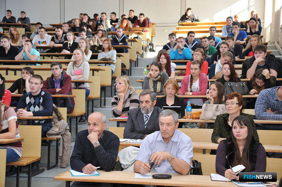 Основной аудиторией стали студенты Дальрыбвтуза, а также преподаватели университета и специалисты рыбопромышленных предприятий Приморья