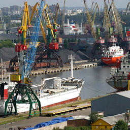Калининградский порт. Фото пресс-службы регионального правительства