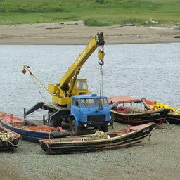 Рыболовецкий стан на реке Найба (побережье Охотского моря)