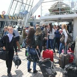 14 июля студотряд высадился на острове Итуруп в порту Курильск. Фото информационно-аналитического отдела Дальрыбвтуза.