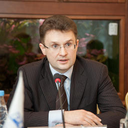 Член Комитета Госдумы по природным ресурсам, собственности и земельным отношениям Владимир БЛОЦКИЙ