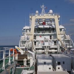 Супертраулер «Владимир Бирюков», построенный для камчатской рыбодобывающей компании «Океанрыбфлот» на турецкой судоверфи, ждут на Камчатке. Фото Валентины Боковиковой