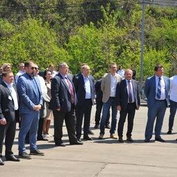 На церемонии присутствовали представители рыбной промышленности, краевых властей, СМИ