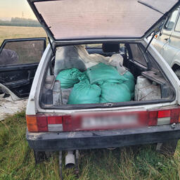 Машина с незаконно добытой рыбой. Фото пресс-службы МВД Бурятии