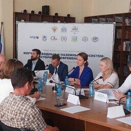 Рыбопромышленный кластер и проблему с устричным спатом обсудили на круглом столе по морским биотехнологиям. Фото пресс-службы правительства Севастополя