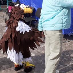 Дети нарядились в костюмы редких животных. Фото пресс-службы Кроноцкого заповедника