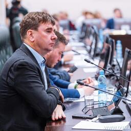 Депутат Сахалинской областной думы, президент Ассоциации рыбопромышленных предприятий Сахалинской области Максим КОЗЛОВ. Фото пресс-службы парламента региона