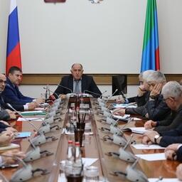 Премьер-министр Дагестана Абдулмуслим АБДУЛМУСЛИМОВ поручил сформировать оперативный штаб для расследования. Фото пресс-службы правительства республики