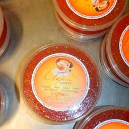 Таможенники пресекли вывоз 12,6 кг красной икры. Фото пресс-службы Северо-Западного таможенного управления