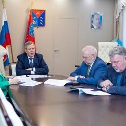 Совет Магаданской областной думы рассмотрел предлагаемые изменения закона «О рыболовстве…». Фото пресс-службы регионального парламента