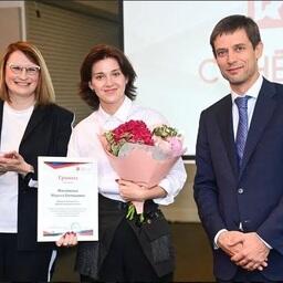 Сотрудники Русской рыбопромышленной компании получили благодарственные письма и знаки отличия. Фото пресс-службы РРПК