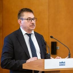 Директор департамента судостроительной промышленности и морской техники Минпромторга Борис КАБАКОВ