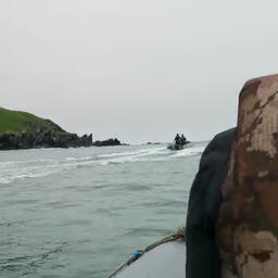 Нарушители пытались скрыться на моторке, но не сумели. Фото пресс-службы Кроноцкого государственного заповедника 