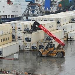 Освобождение рефконтейнеров от ввозной пошлины пойдет на пользу отечественной логистике, считают в АРПП