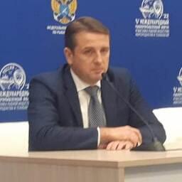 Глава Росрыболовства Илья ШЕСТАКОВ ответил на вопрос Fishnews о рисках аукционов по моллюскам на пресс-конференции в рамках Международного рыбопромышленного форума
