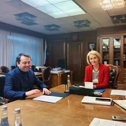 Губернатор Мурманской области Андрей ЧИБИС и зампред правительства РФ Виктория АБРАМЧЕНКО. Фото из телеграм-канала вице-премьера