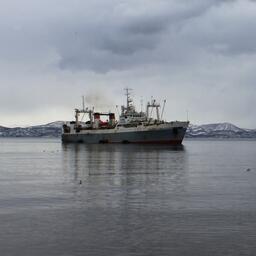 Траулер на Дальнем Востоке