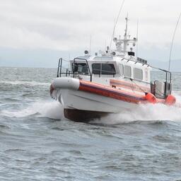 Спасательный катер. Фото пресс-центра Главного управления МЧС России по Камчатскому краю