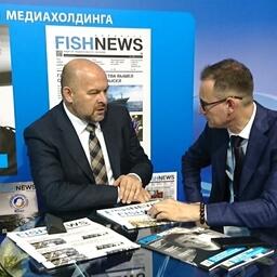 Врио генерального директора«Северной верфи» Игорь ОРЛОВ и Председатель совета директоров медиахолдинга «Фишньюс» Эдуард КЛИМОВ