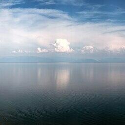 Байкал. Фото Юрия Самойлова («Википедия», CC BY 3.0