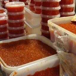 Эксперимент проведут с икрой непромышленного изготовления, то есть без маркировки единым знаком обращения продукции на рынке ЕАЭС