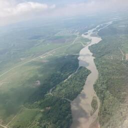 Река Терек в Грозненском районе Чечни. Фото Islam Dishni («Википедия»). Файл доступен по лицензии Creative Commons Attribution-Share Alike 3.0 Unported