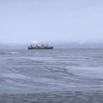 Траулер на Дальнем Востоке