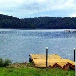 Павловское водохранилище, на котором расположены три РВУ. Фото Николая Максимовича, файл доступен по лицензии Creative Commons Attribution 3.0 Unported
