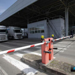 В Приморском крае в связи с китайским «Праздником середины осени» изменен режим работы трех пунктов пропуска на границе с КНР. Фото пресс-службы Росгранстроя